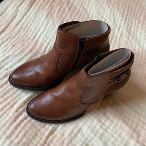 Rieker Leather Bootie in Muskat/Sattel